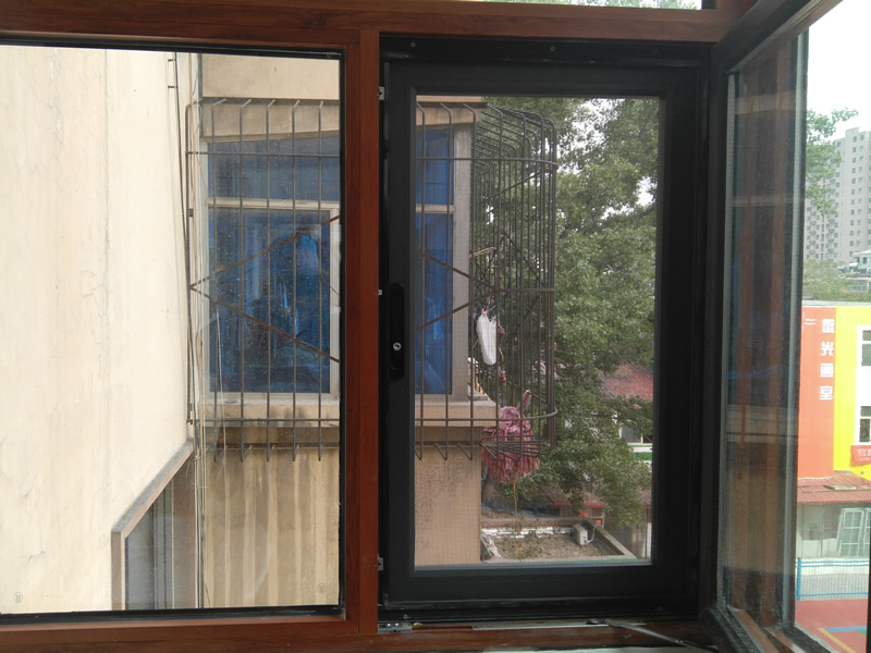 外裝外開金剛網紗窗